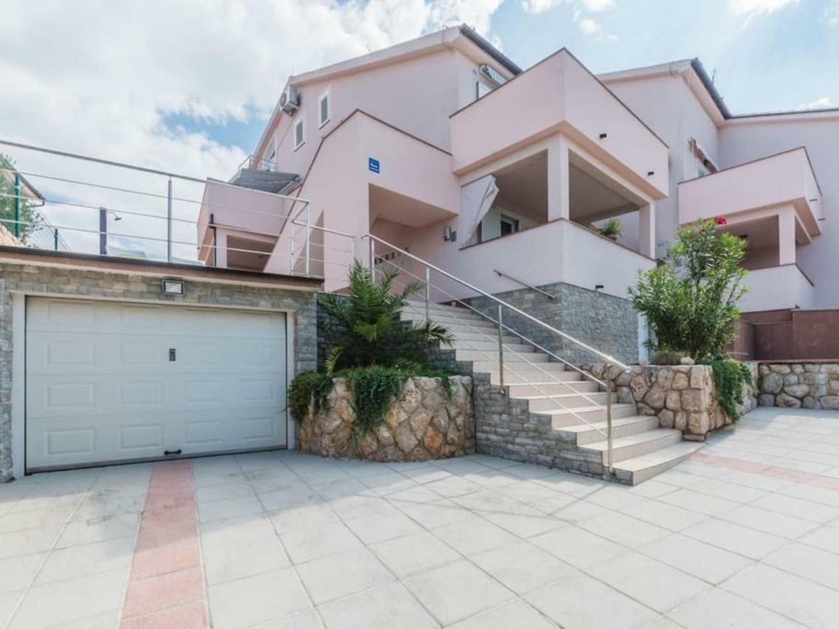 Apartment F-3 Klimno Exterior photo